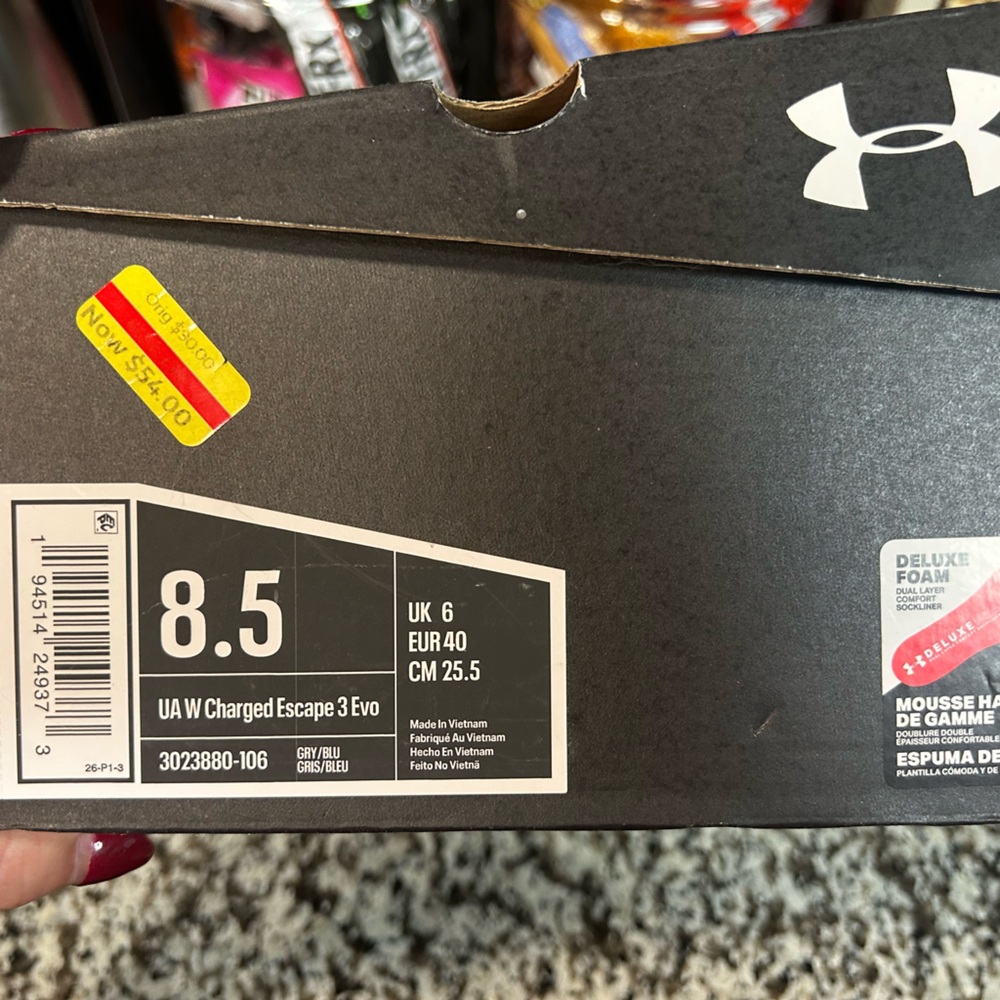 Brand New in box Under Armour Charged Escape 8.5